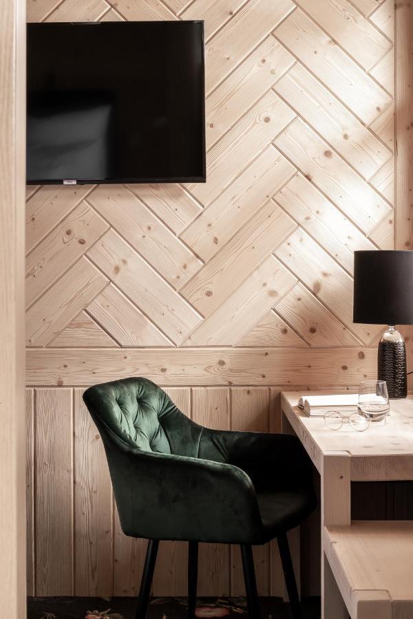 Milimani - Stuletnia, Folk & Butique, Adults Only Zakopane